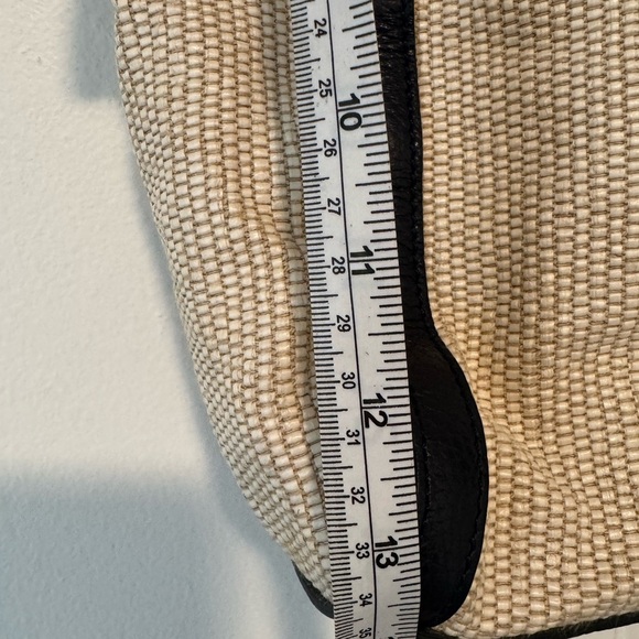 Chic Black and Cream Tote with Sturdy Handles - Picture 9 of 12
